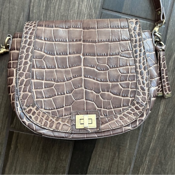 Brahmin Sonny Crocodile Croc Embossed Leather Crossbody Purse in Brown Tan - Picture 2 of 9
